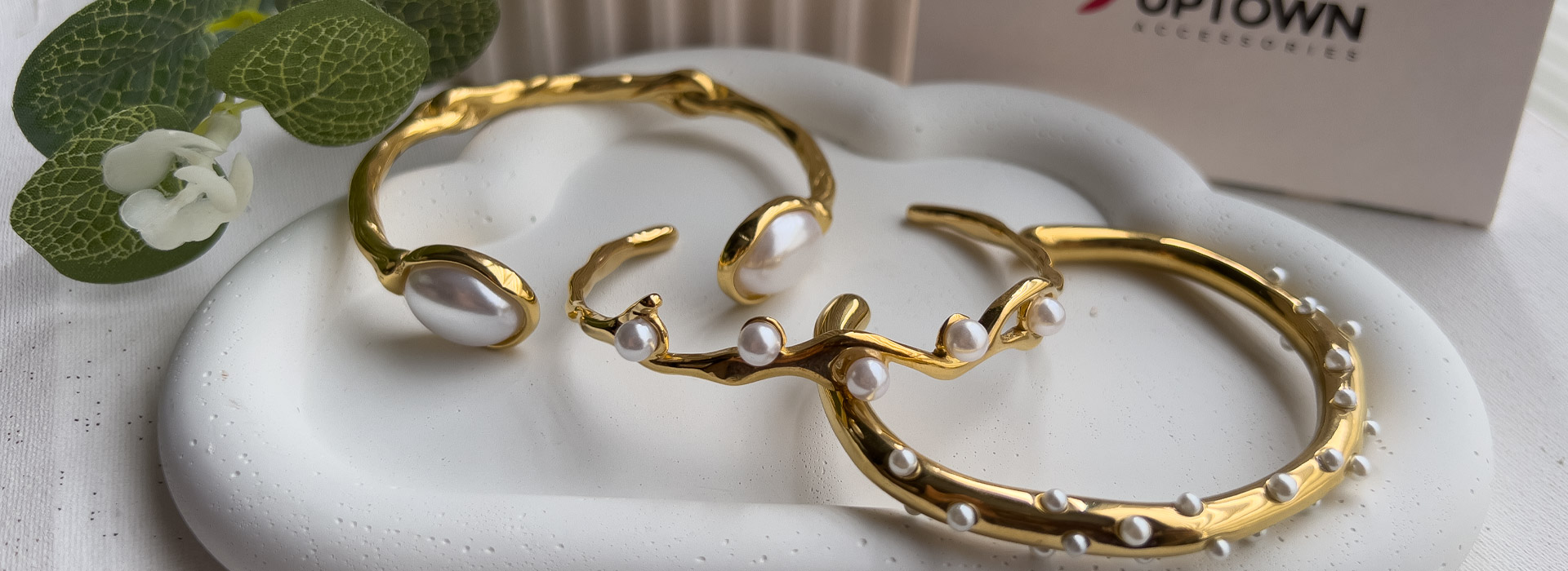 Jewelry That Finishes the Moment